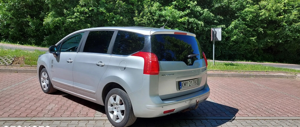 Peugeot 5008 cena 28400 przebieg: 299000, rok produkcji 2013 z Zakliczyn małe 254